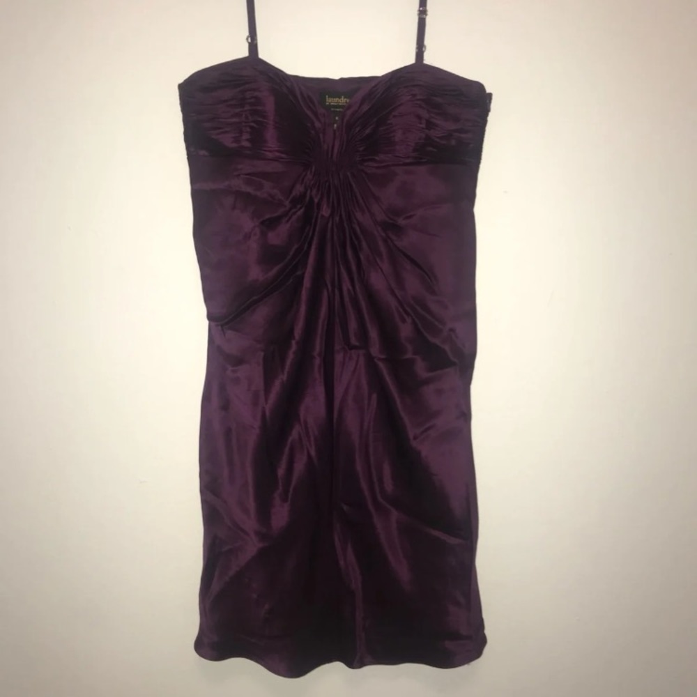 Laundry by Shelli Segal dress